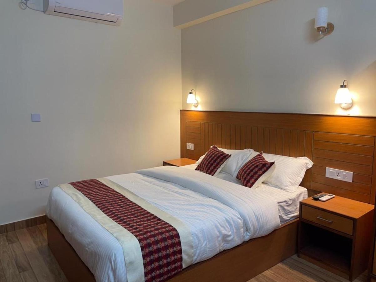Madhuban Hotel Katmandu Zewnętrze zdjęcie