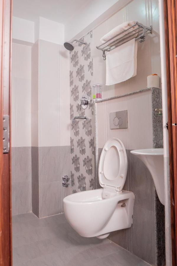 Madhuban Hotel Katmandu Zewnętrze zdjęcie